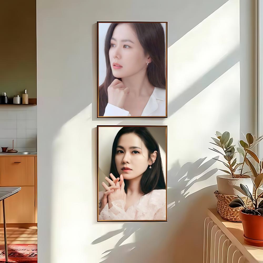 Celebrity S-Son Y-Ye-jin Poste - Home Office Ye recension och pris