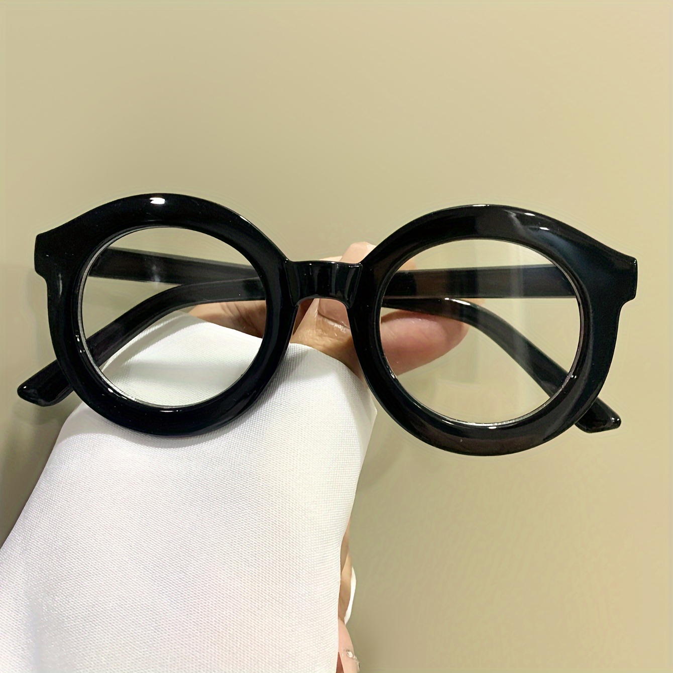 A pair of round transparent le - Blue Light Glasses recension och pris