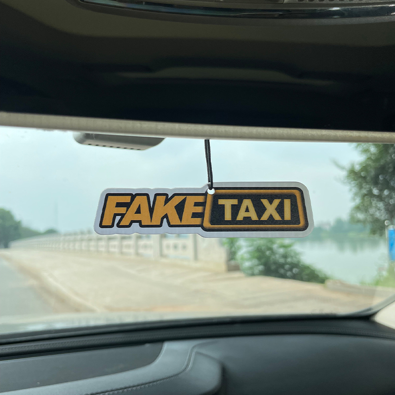 Fake Taxi, Very Funny and Amus - Home Office Tax recension och pris