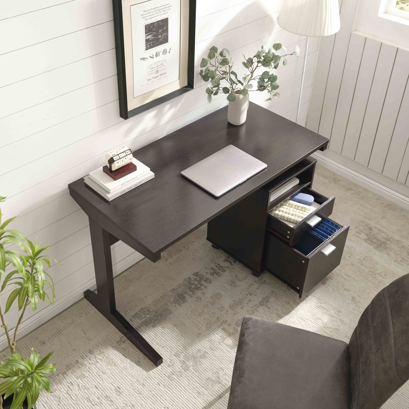 Home Office Desk with Modesty  - Home Office With Two Desks recension och pris